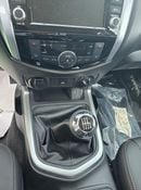 نيسان نافارا Std 2.5L 4WD M/T