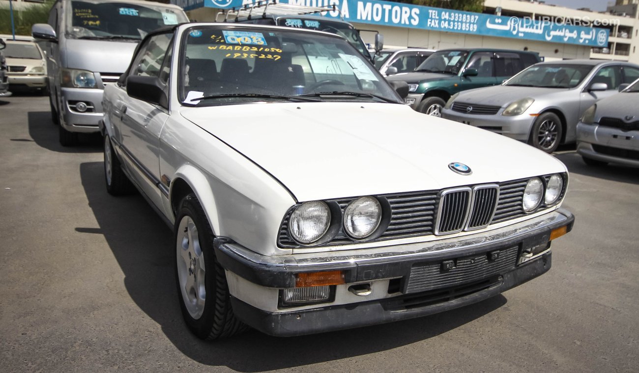 بي أم دبليو 325 i