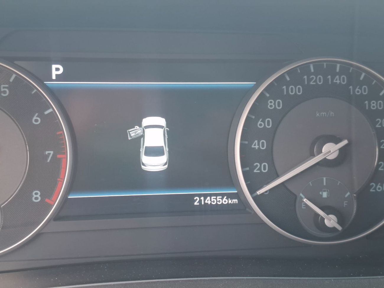 Genesis G90 Royal 5.0L (410 HP)