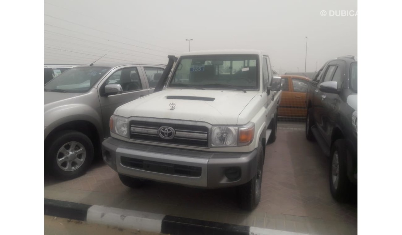 Toyota Land Cruiser Pick Up