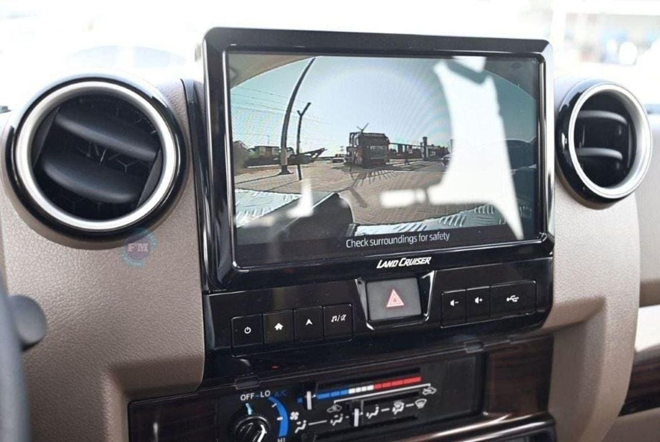 Toyota Land Cruiser Pick Up 79 Double Cab LX-Z 4.0L Petrol 4WD Automatic