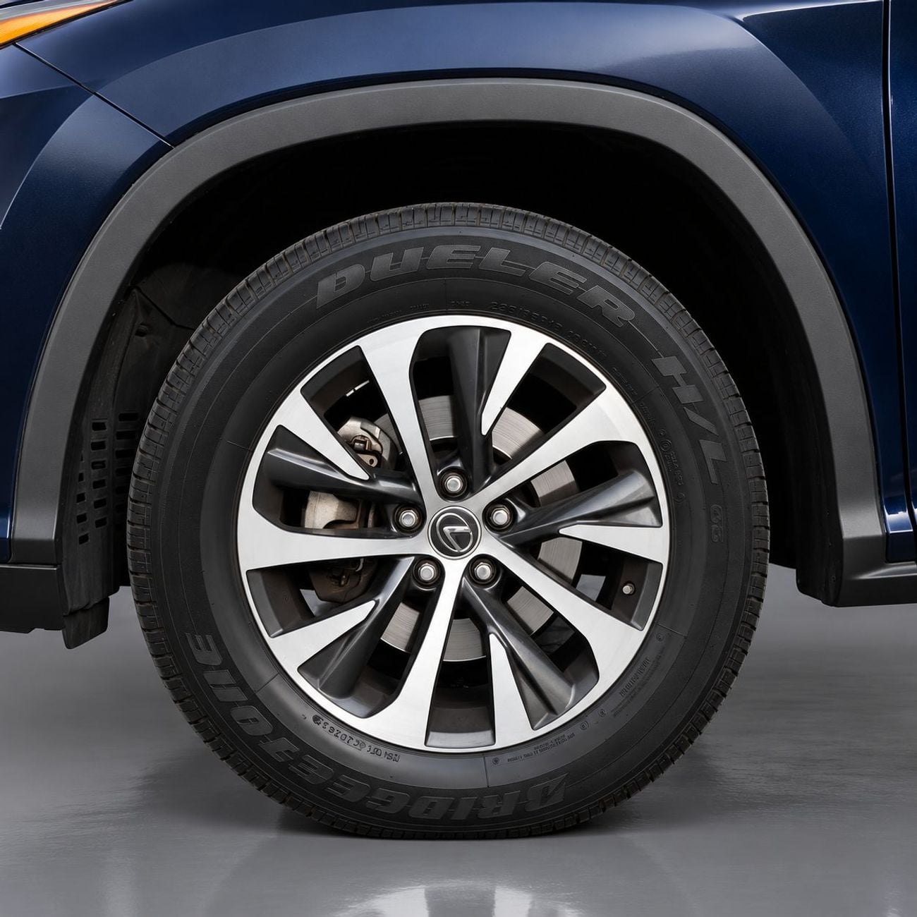 Lexus RX450h PRESTIGE AED 2,682 P.M • 0% Downpayment • Lexus RX450h • 1 Year Warranty
