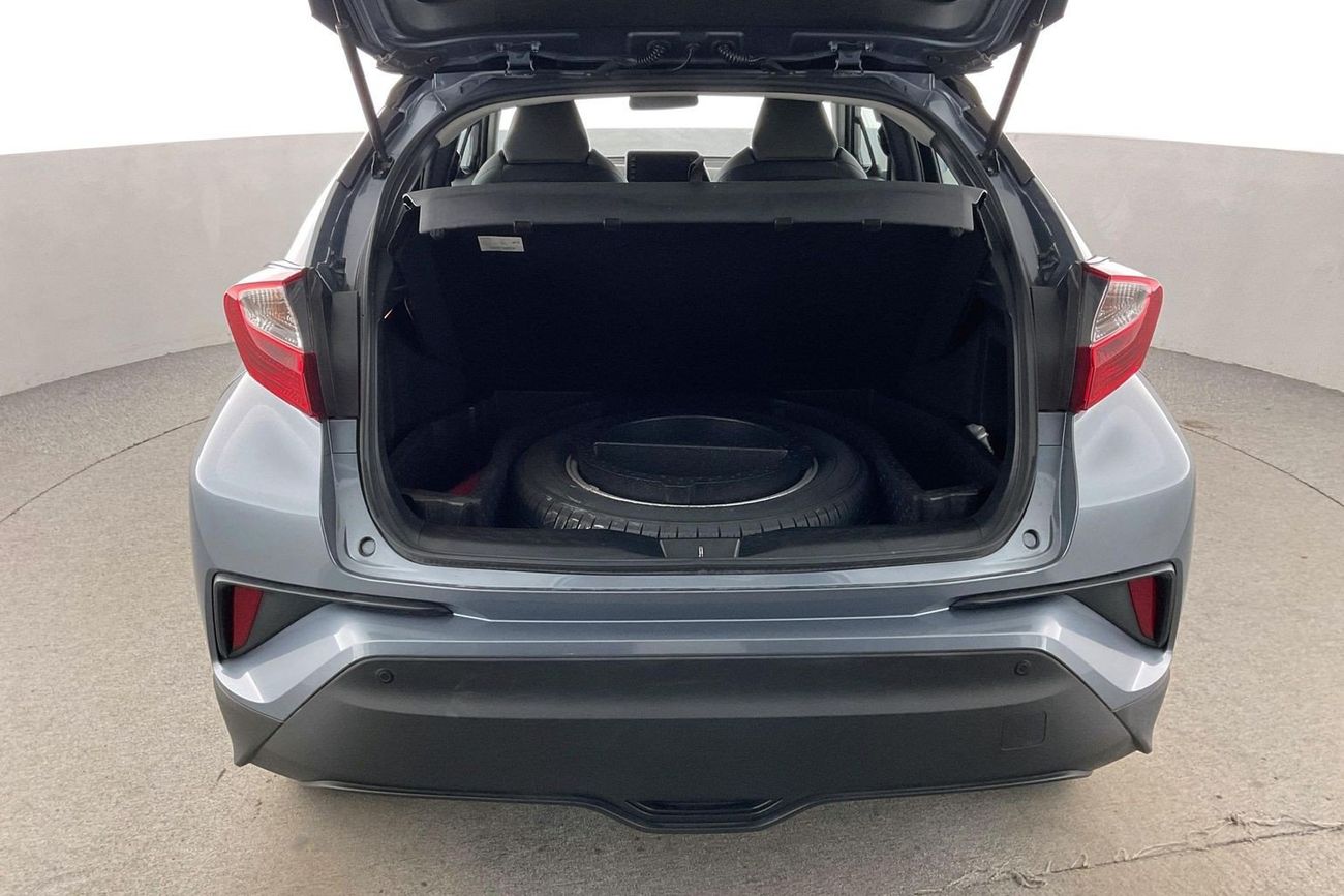 Toyota CHR VX | National Day Celebration | Guaranteed Warranty | 0 Down Payment