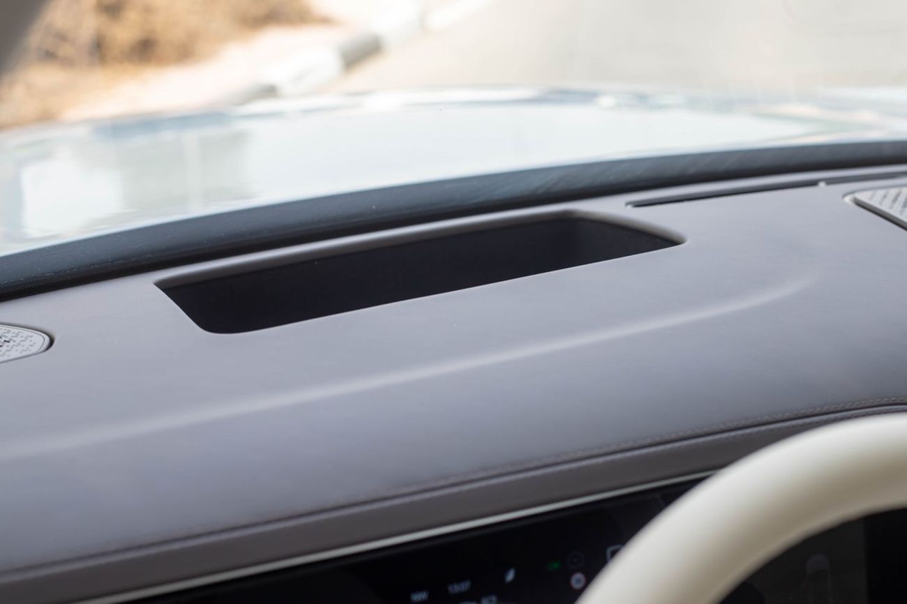 Denza N9 Premium Denza N9 Prestige 2025