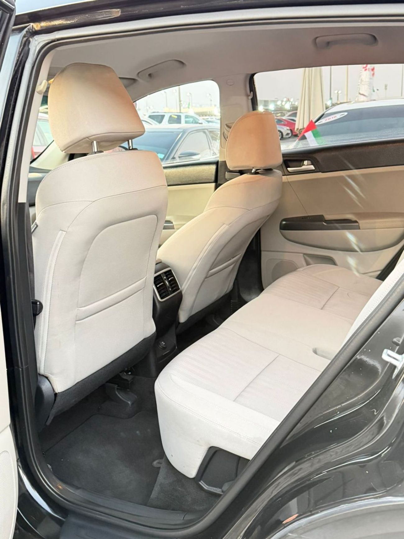 كيا سبورتيج EX 2.0L (165 HP) AWD