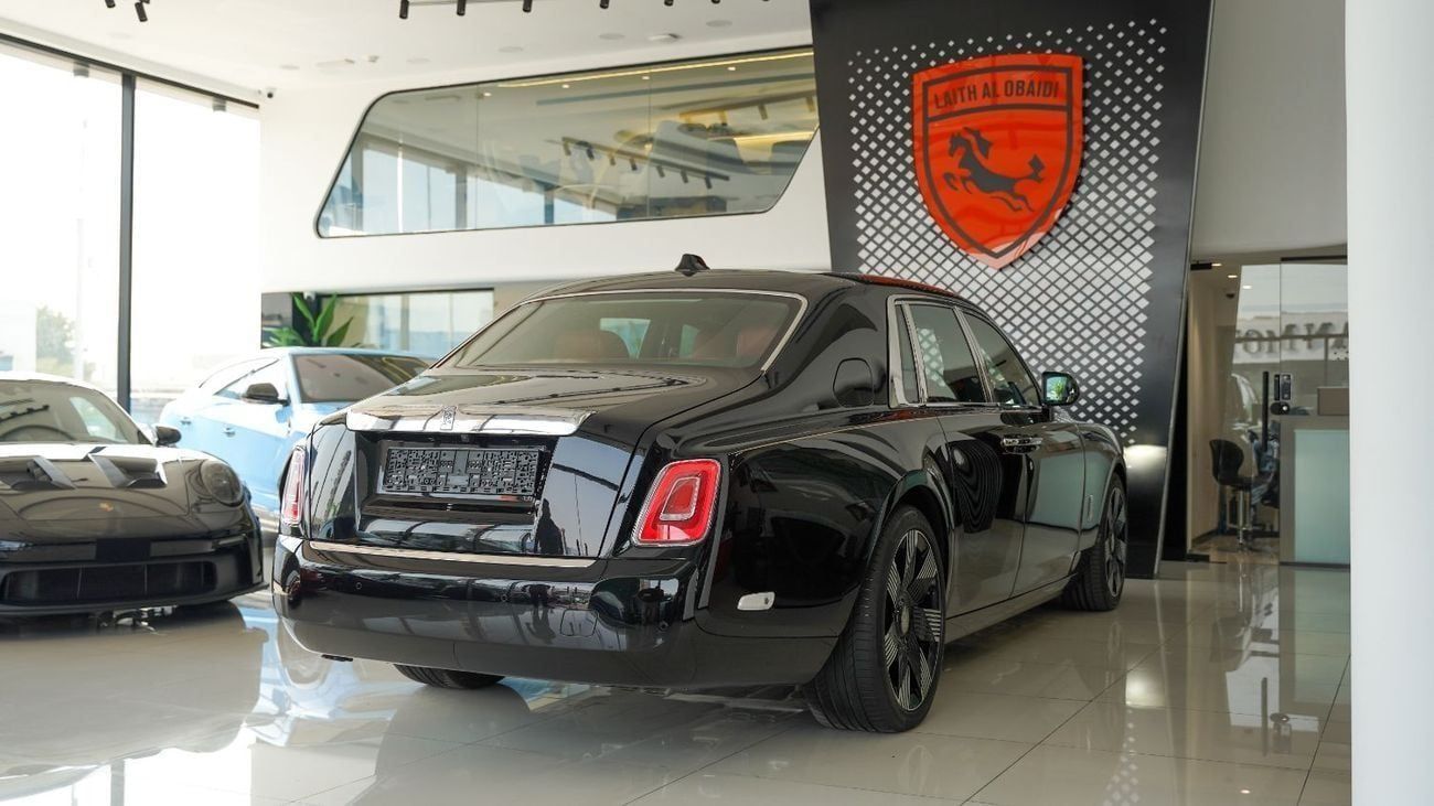 رولز رويس فانتوم EWB BESPOKE Rolls-Royce Phantom “La Gondola” - (2023, 1-of-1)