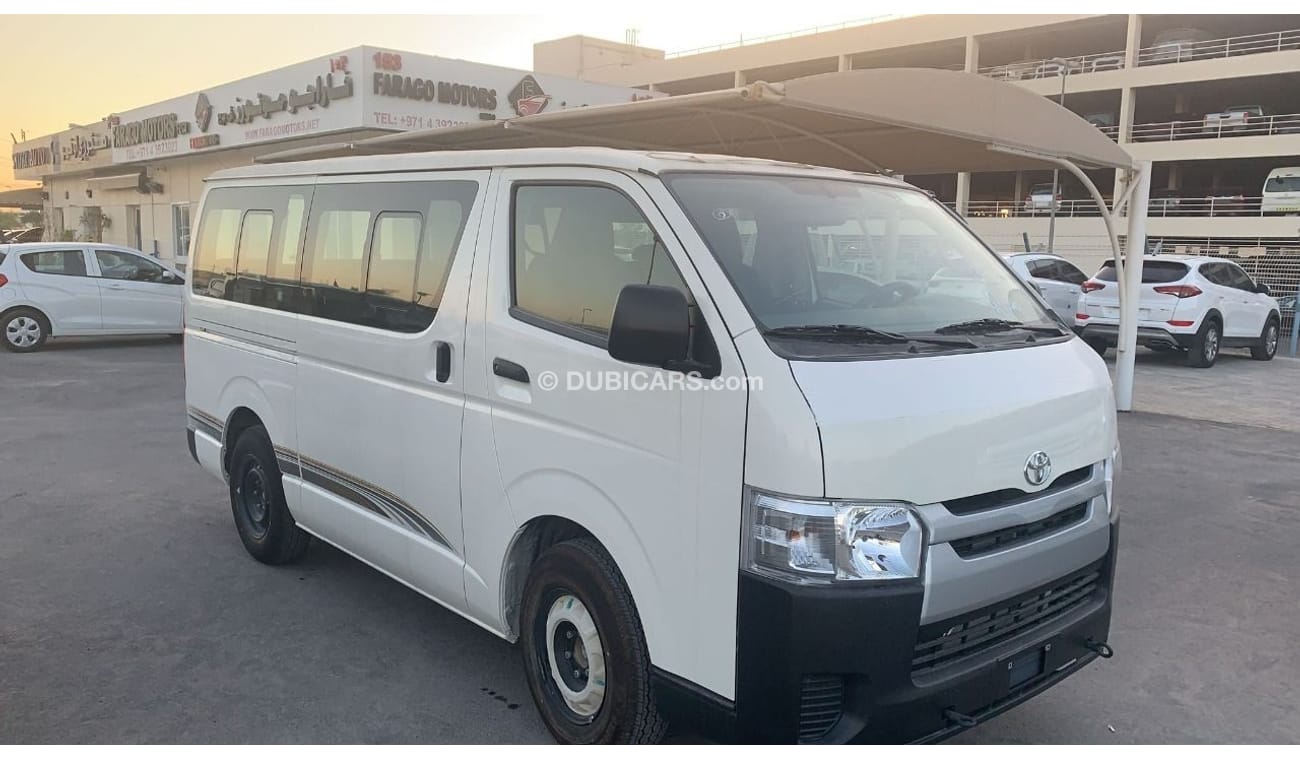 Toyota Hiace 2022 TOYOTA HIACE 2.5 DIESEL 15 SEATER