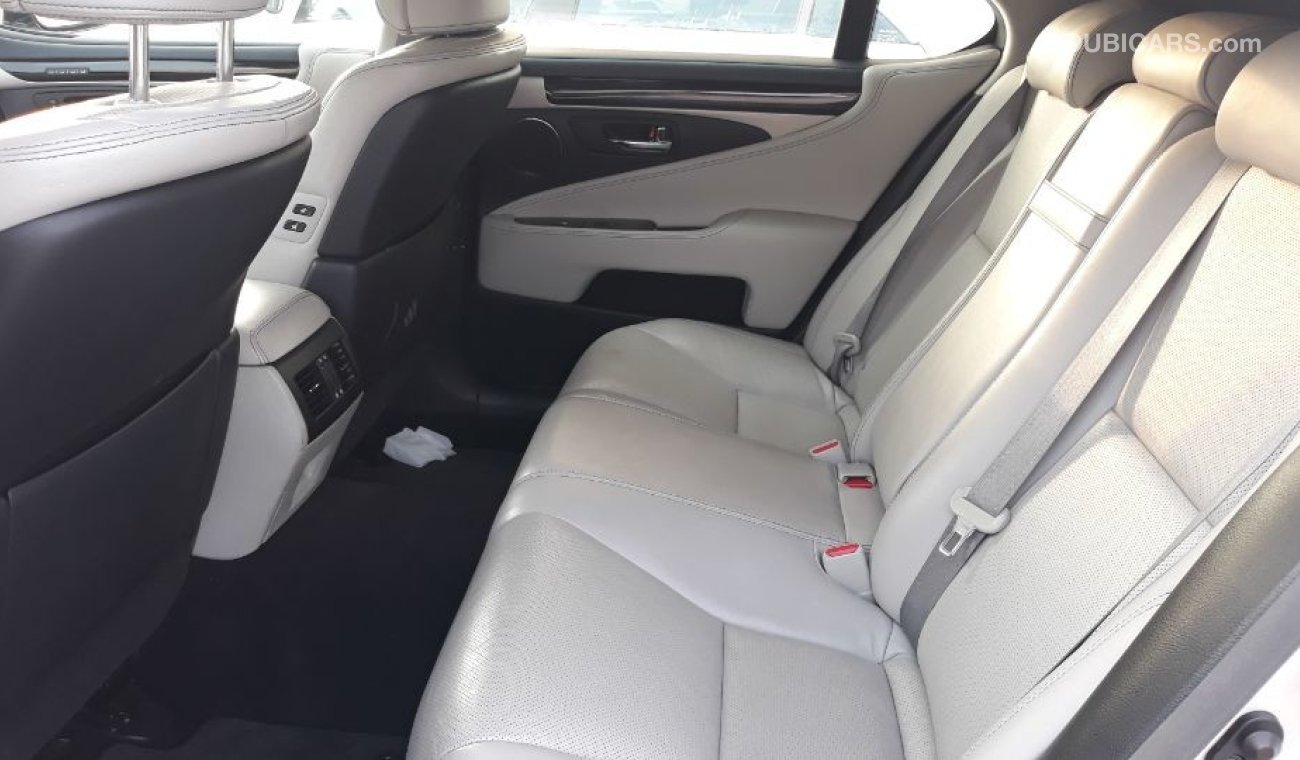 Lexus LS460 2014 full options American specs low mileage