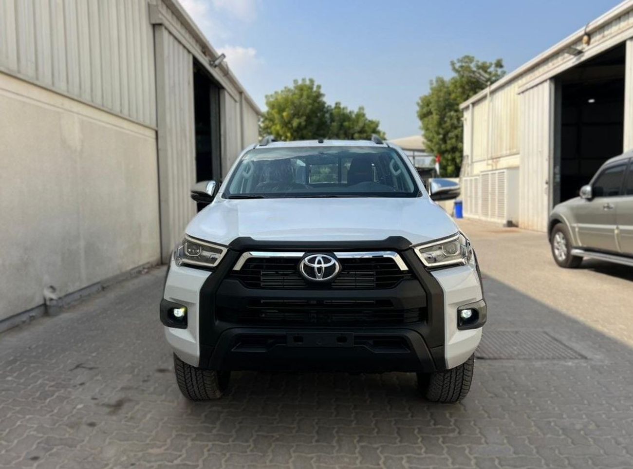 تويوتا هيلوكس TOYOTA HILUX ADVENTURE 2.4L 4X4 DIESEL MY 2026