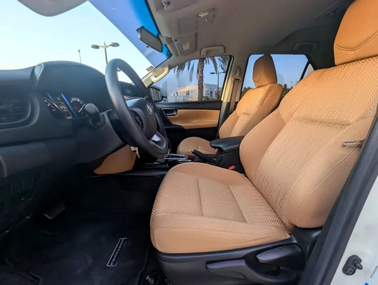 Toyota Fortuner EXR | 2.7L 4x4 | GCC Specs | Interior and Exterior Excellent Condition