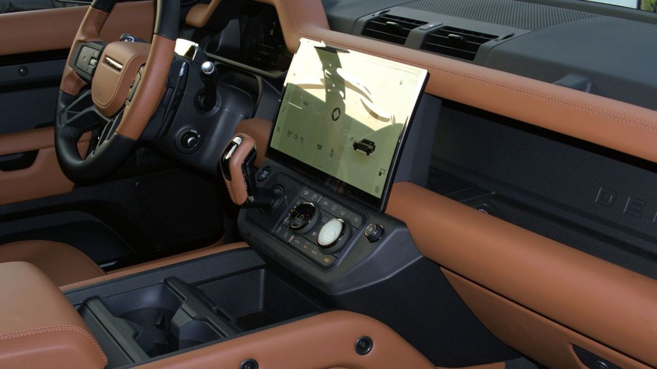 Land Rover Defender octa p635