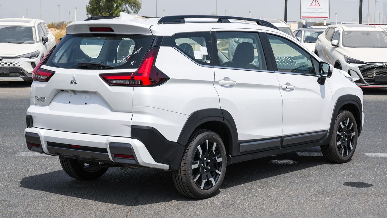 Mitsubishi Xpander Cross