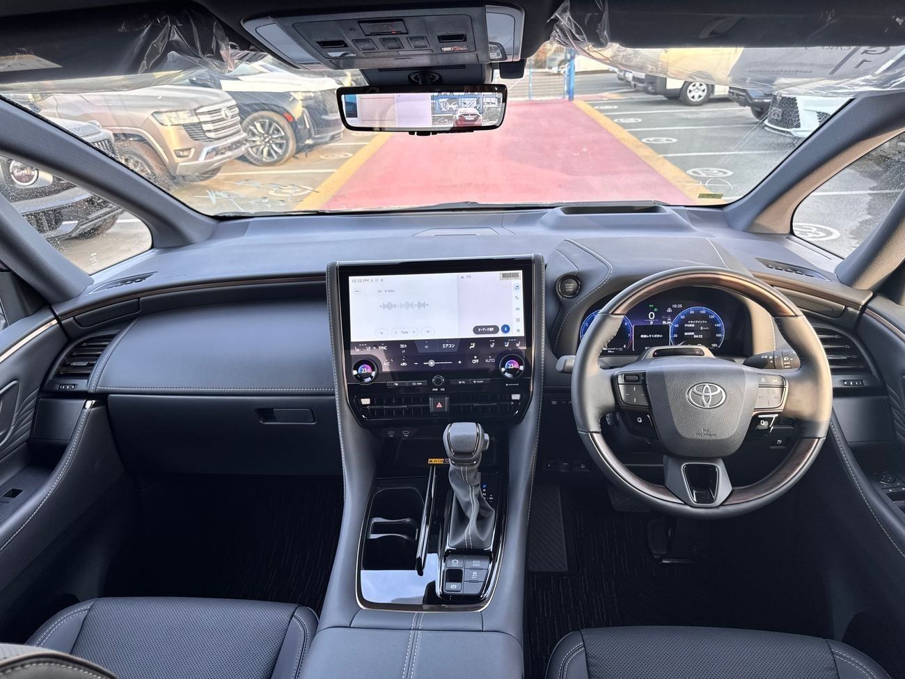 تويوتا ألفارد 2.5L PETROL 2024 BRAND NEW 0Km