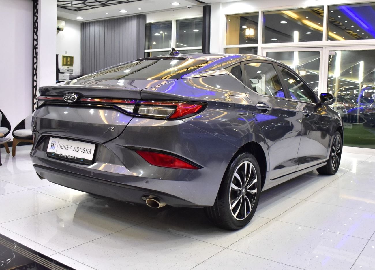 جاك J7 EXCELLENT DEAL for our JAC J7 ( 2024 Model ) in Grey Color GCC Specs