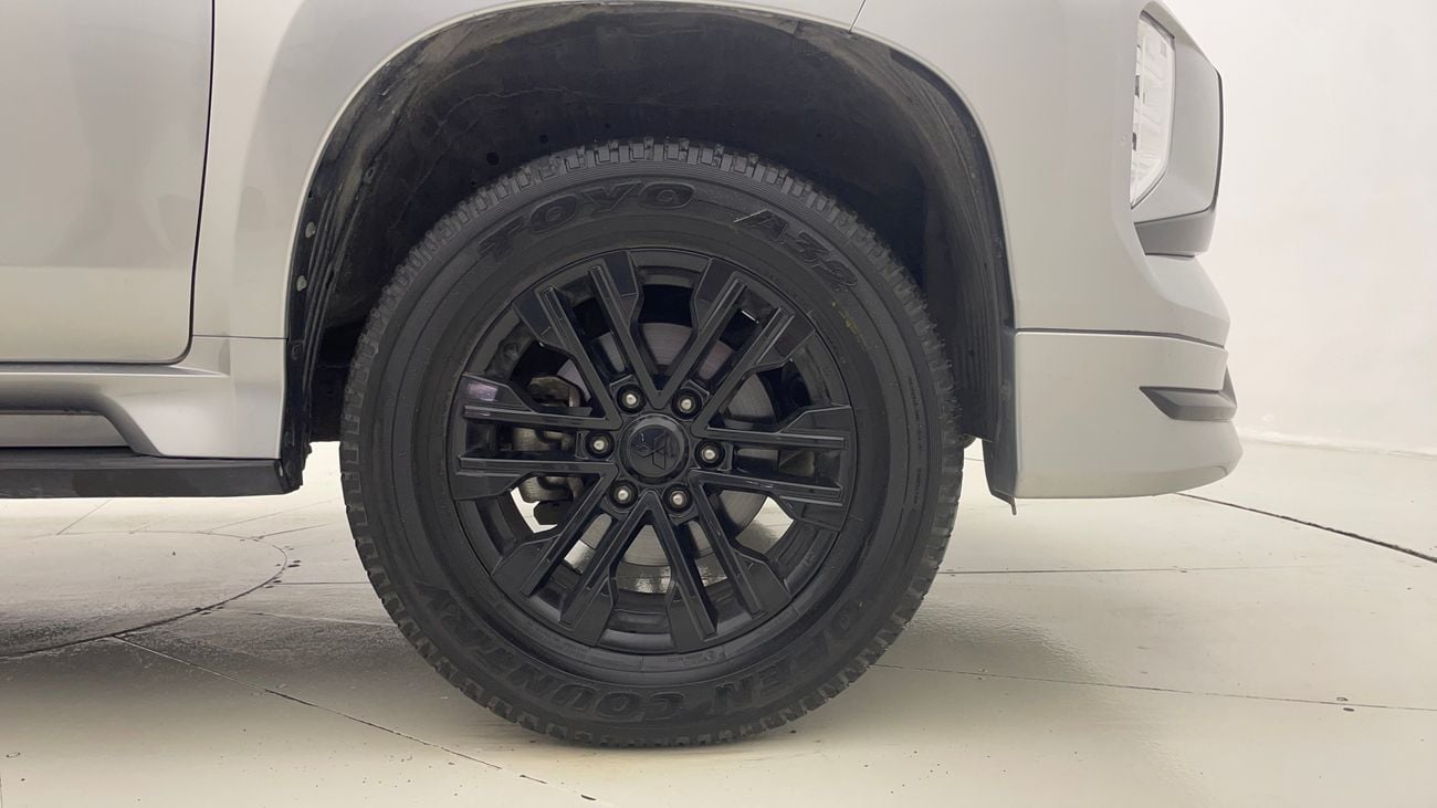 ميتسوبيشي مونتيرو سبورت GLS H/L PRIME EDITION 3 | بدون دفعة مقدمة | اختبار القيادة في المنزل