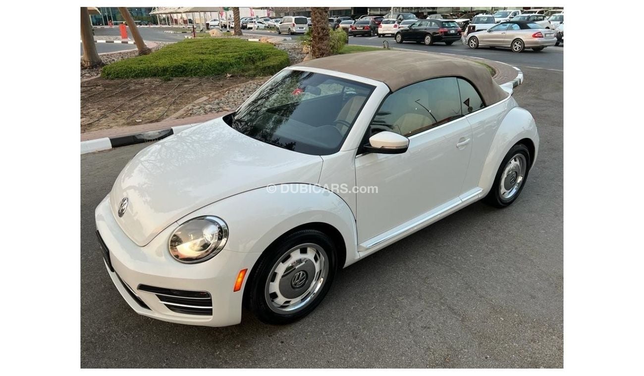 Volkswagen Beetle VOLKSWAGEN BEETLE TURBO 2018 IN LOW MILEAGE CONVERTABLE
