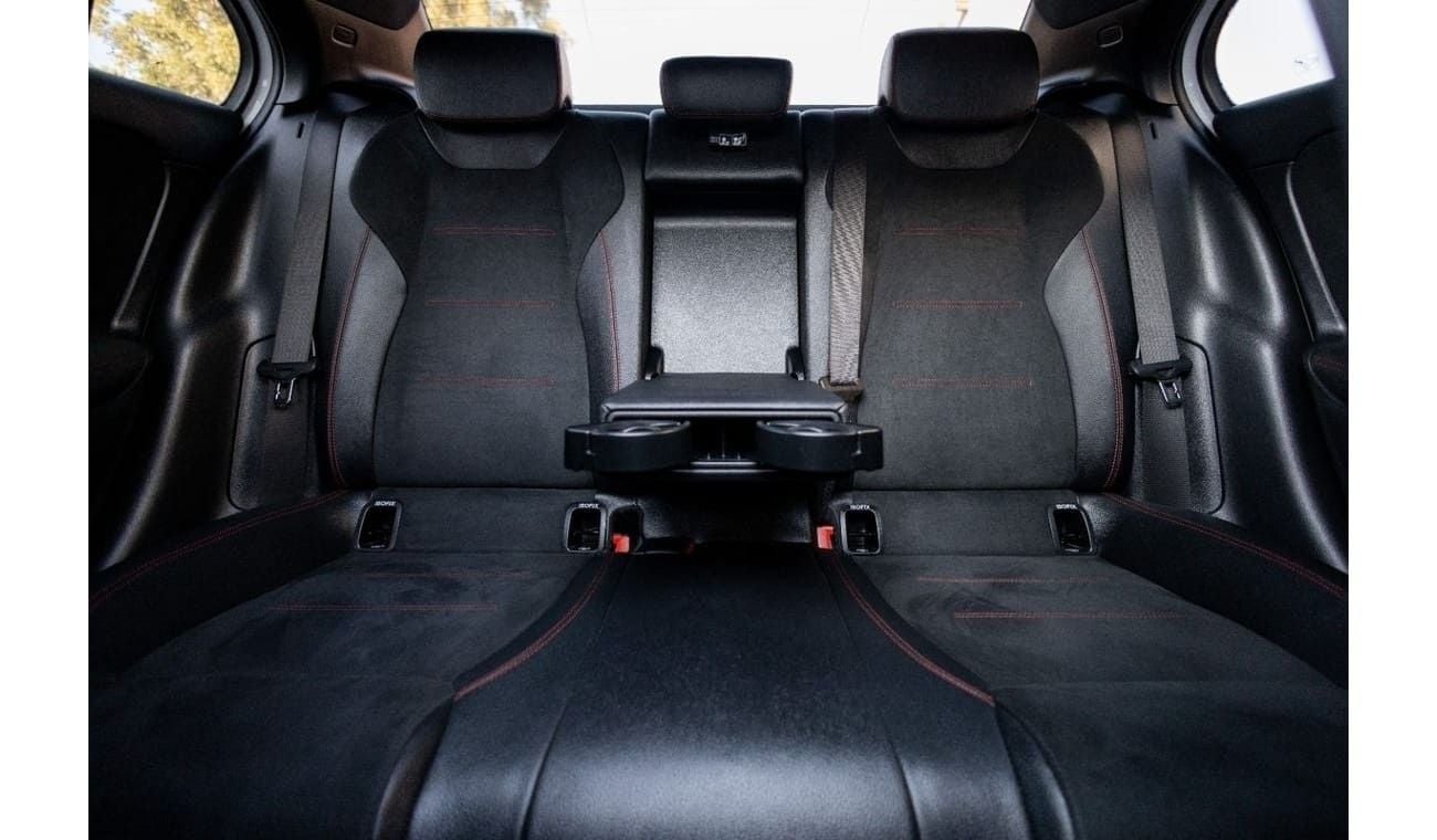 Mercedes-Benz A 200 Premium 1.4L Mercedes-Benz A200 Premium 2021 GCC under Warranty with Flexible Down-Payment.