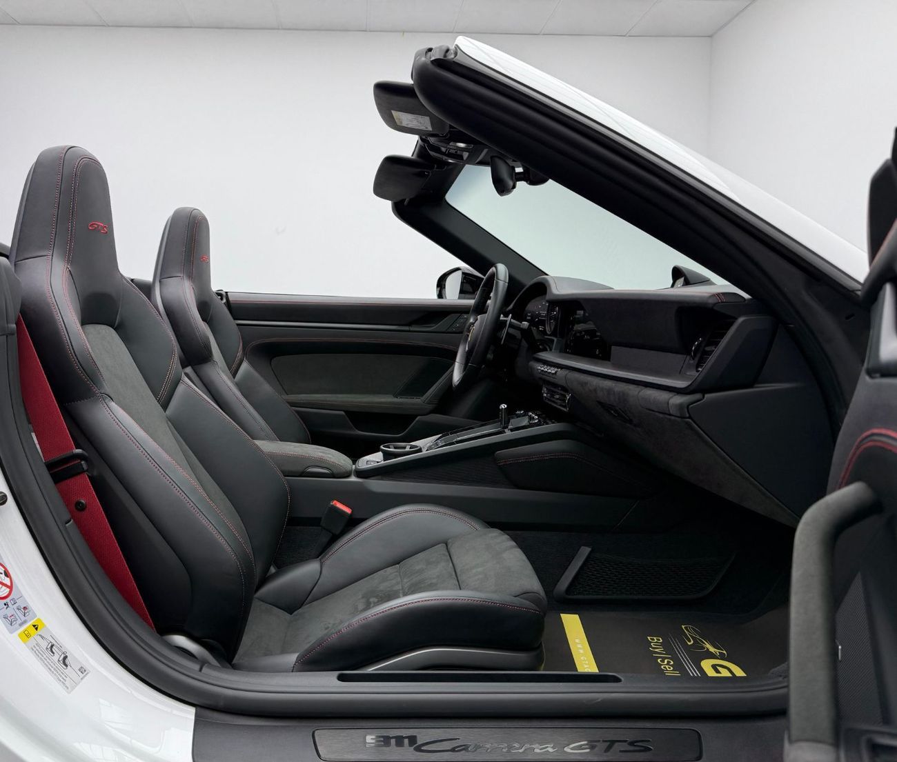 بورش 911 Carrera GTS 3.0L (475 HP) Convertible 2023 Porsche 911 Carrera GTS, 2026 Porsche Warranty, Very Low