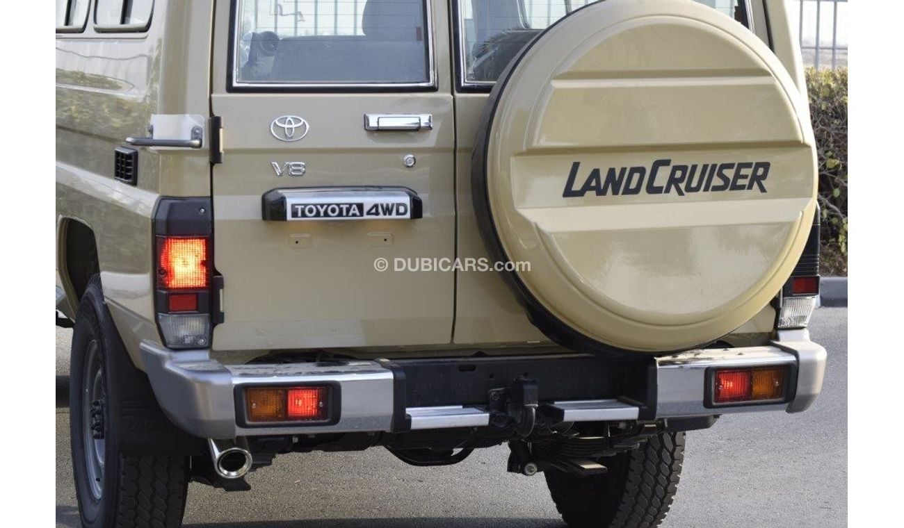 تويوتا لاند كروزر LC 78 HARD TOP 4.5 DIESEL WAGON WITH WINCH- SPECIAL