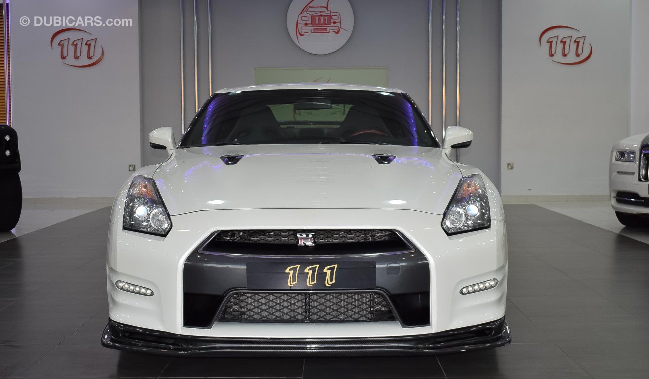 Nissan GT-R / GCC Specs