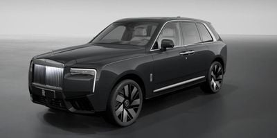 Rolls Royce Cullinan STD Series II In RHD