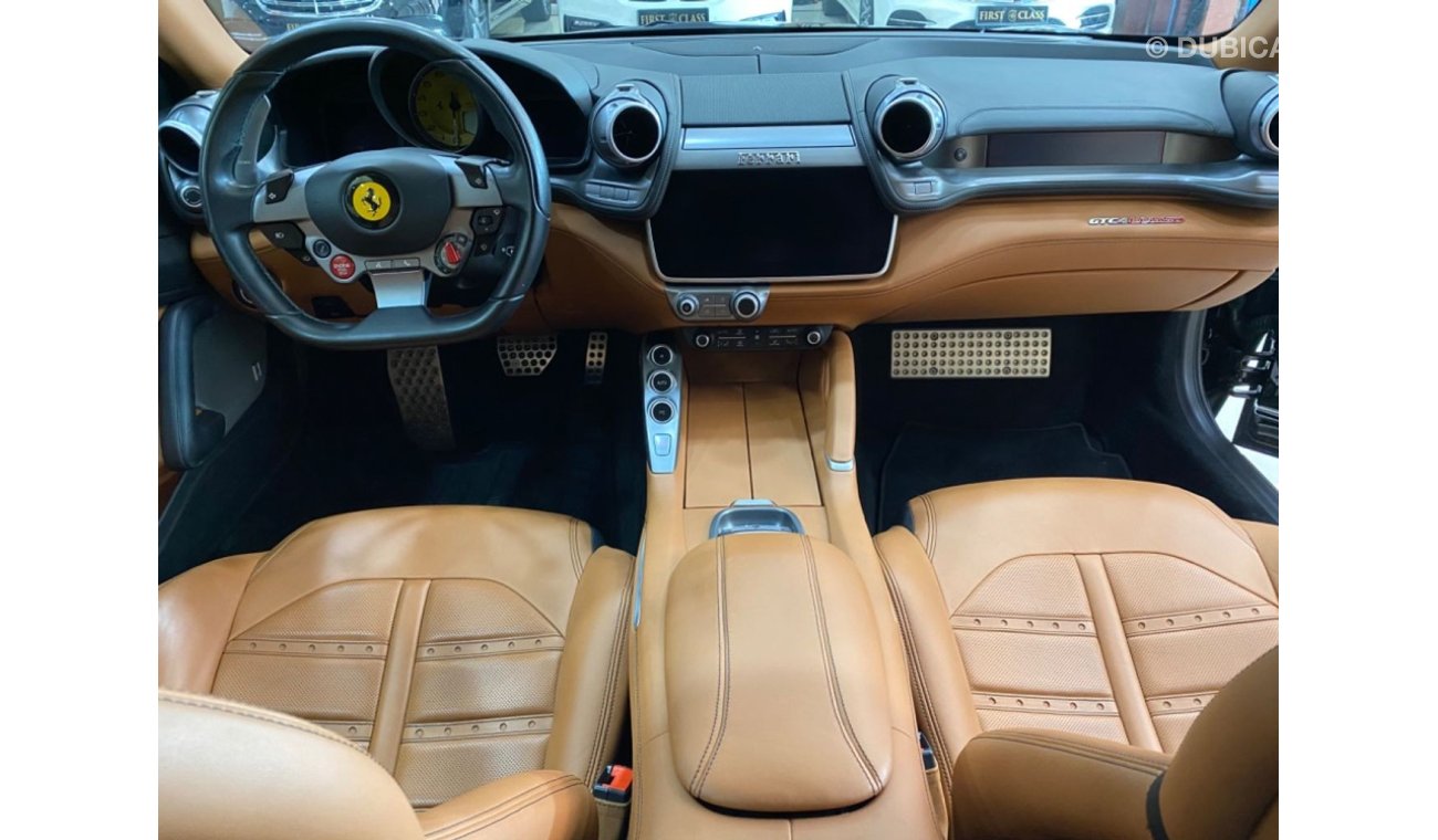 Ferrari GTC4Lusso V12