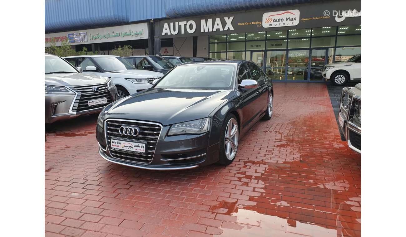 Audi S8 2013 FULL OPTION