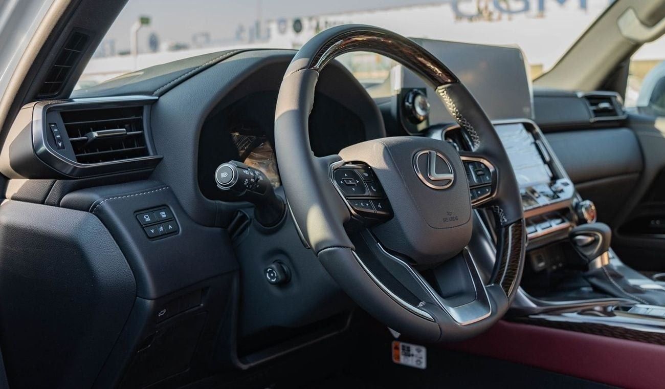 لكزس LX 600 2025 Lexus LX600 Signature 3.5L Petrol AT White