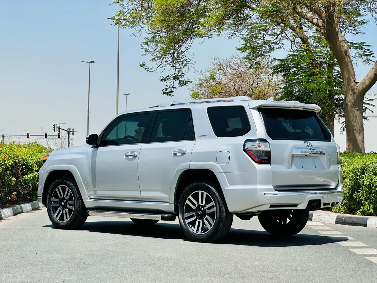 Toyota 4Runner LIMITED Full option