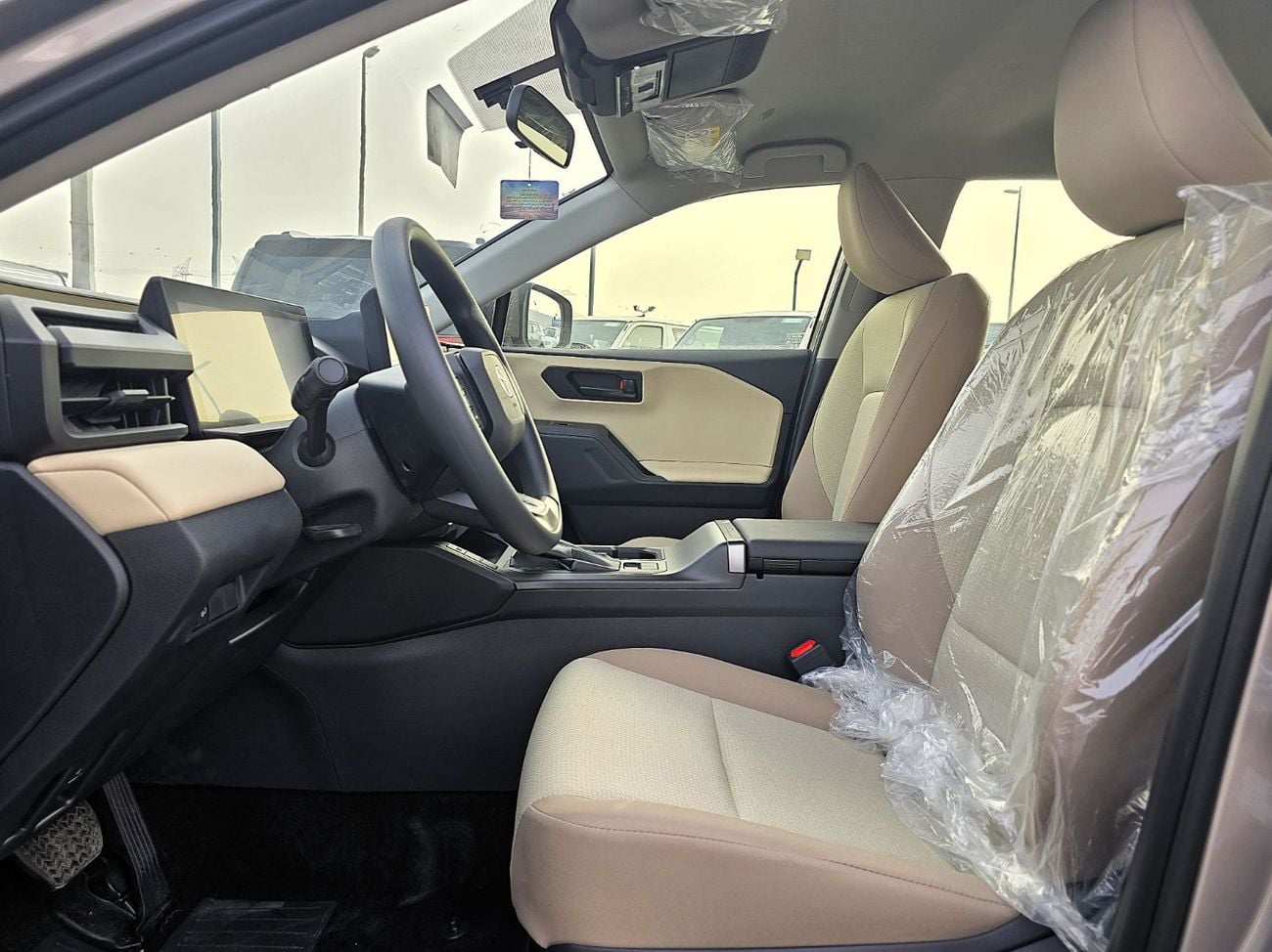 Toyota RAV4 RAV4 Hybrid 2.5L AT FWD SUV GCC Bronze color 2026 model