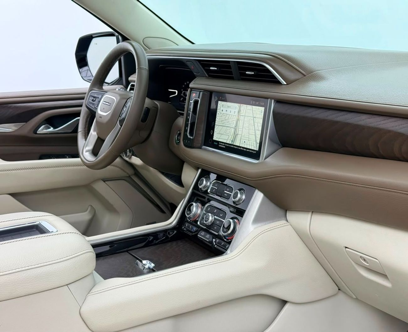 جي أم سي يوكون DENALI 2023 GMC Yukon, Jan/2029 GMC Warranty + Service Contract, Full GMC Service History, GCC