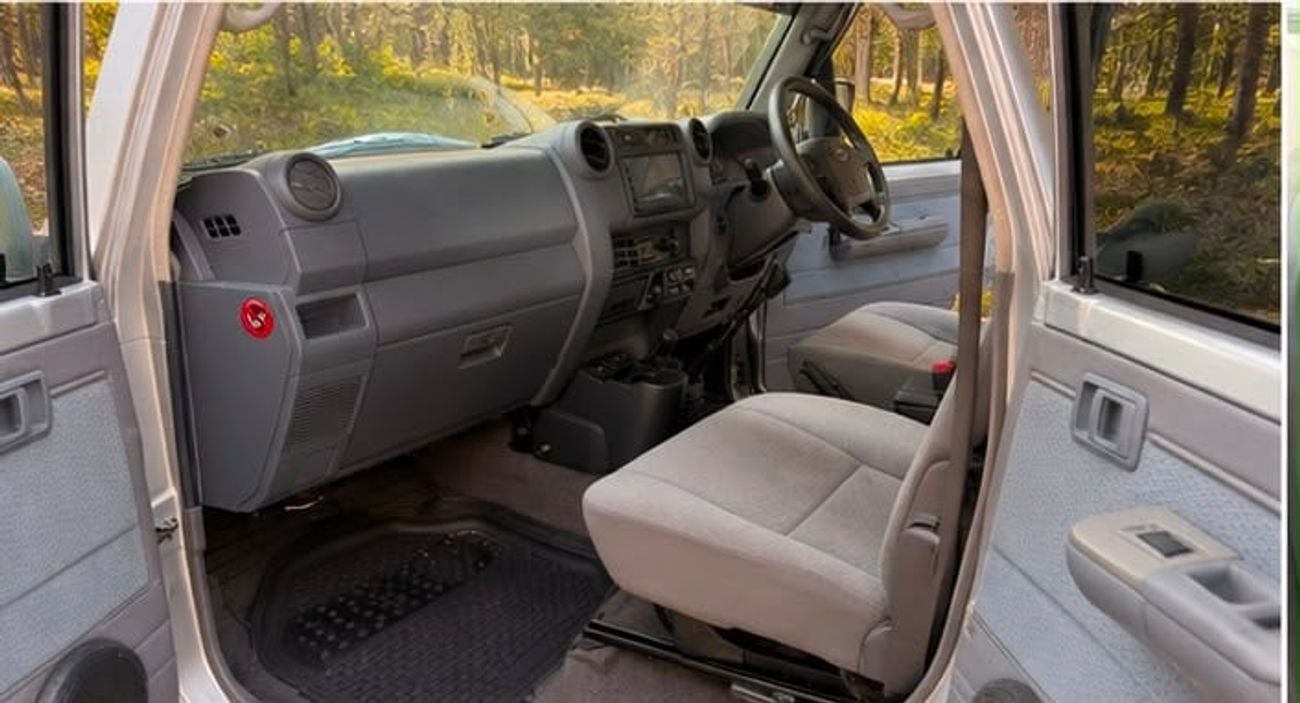 Toyota Land Cruiser GXL