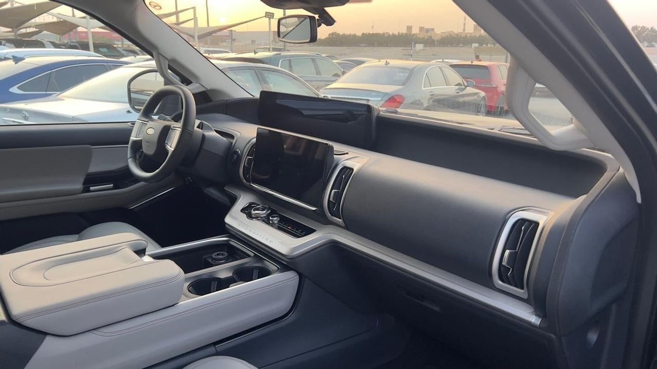 Ford Expedition Platinum 3.5L (400 HP) 4WD ACTIVE 3.5L (400 HP) 4WD