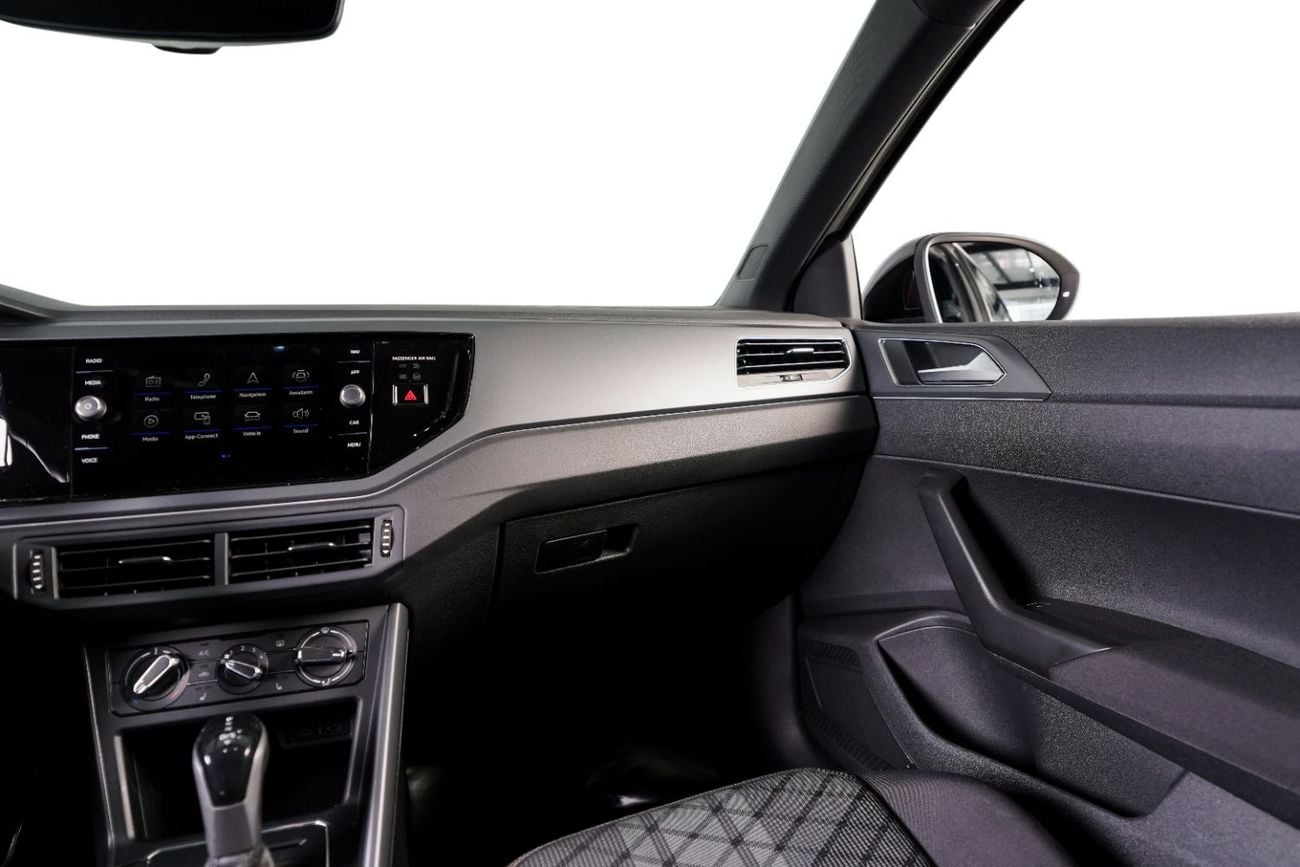 Volkswagen Taigo R Line - Black Pack