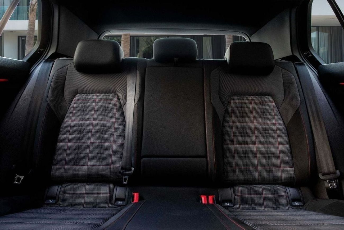 Volkswagen Golf GTI 1,860 P.M  | 0% Downpayment | VOLSKWAGEN GTI || IMMACULATE!