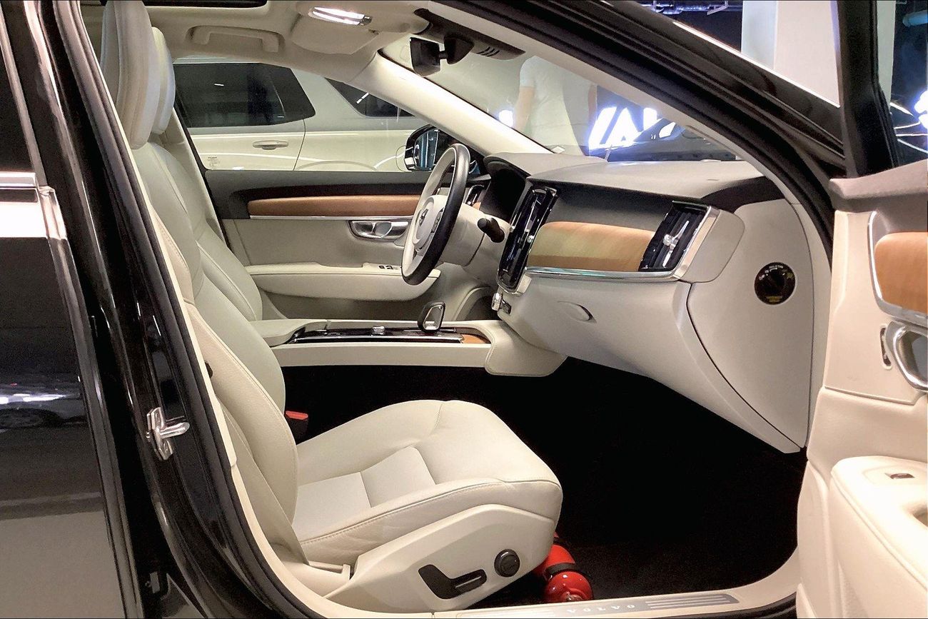 Volvo S90 B5 Momentum | Guaranteed Warranty | 0 Down Payment