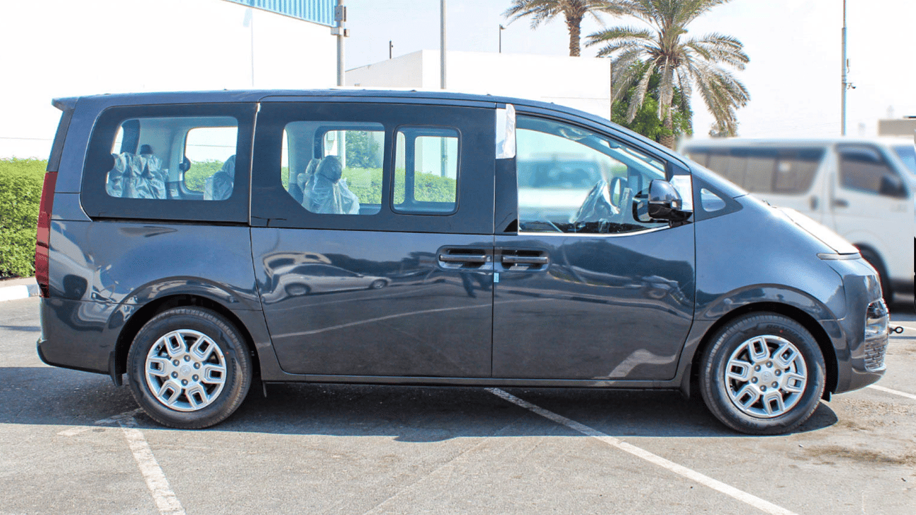 Hyundai Staria Hyundai STARIA 3.5L STARIA 11 STR COMFORT AT