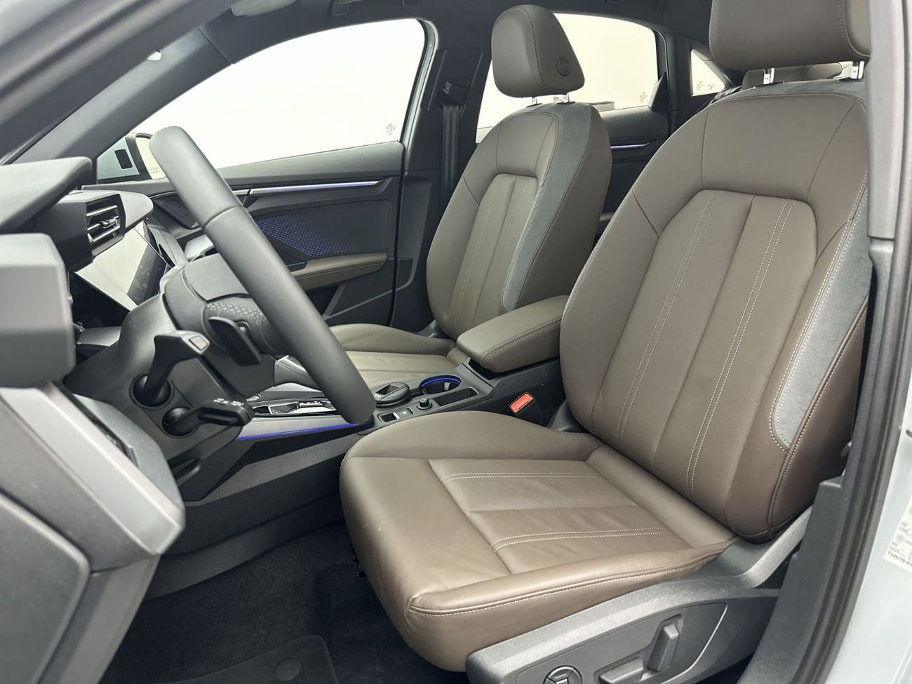 أودي A3 Sedan Advanced 35 TFSI 150hp Progress (Ref# 02212)