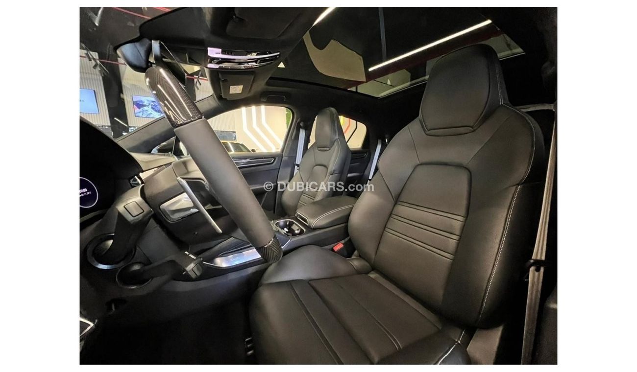 Porsche Cayenne CAYENNE TURBO COUPE 2022 /WARRANTY AVAILABLE UPON REQUEST