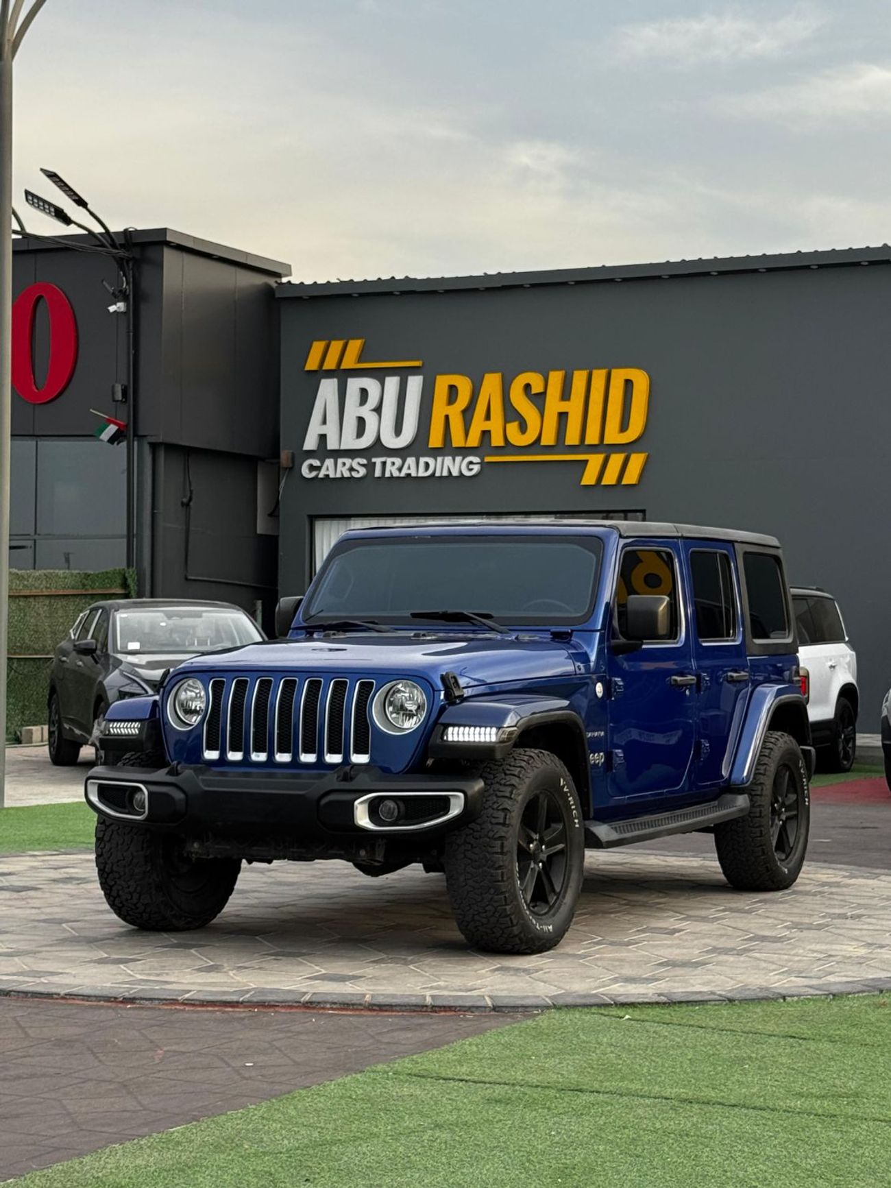 Jeep Wrangler Unlimited Sahara 2.0L A/T