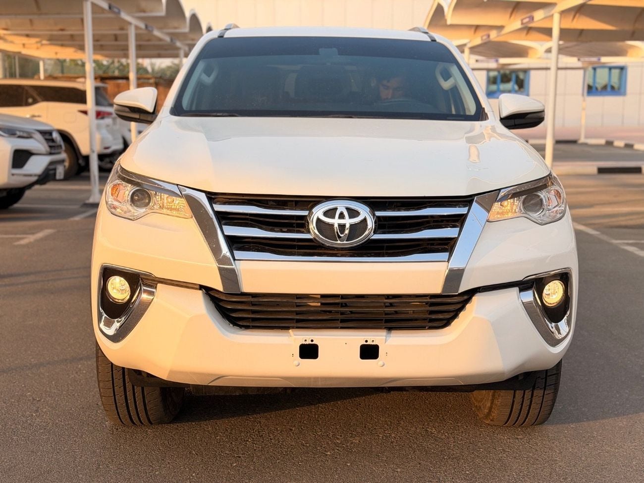 Toyota Fortuner EXR 2.7L (160 HP)