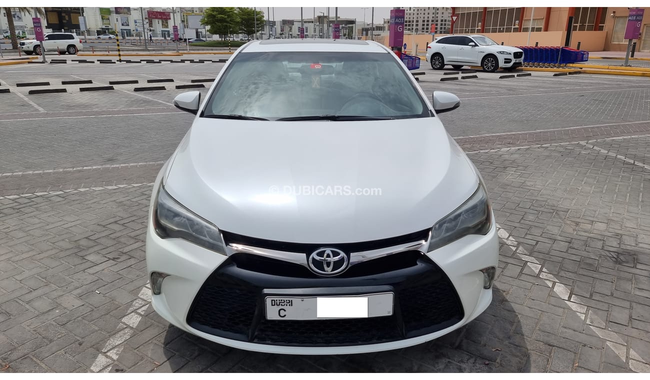 Used Toyota Camry SE+ 2016 for sale in Dubai - 641573