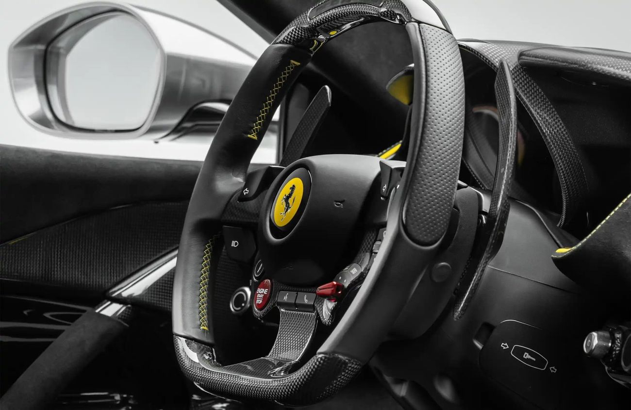 فيراري 812 كومبيتيزون 6.5L V-12 Naturally Aspirated Engine