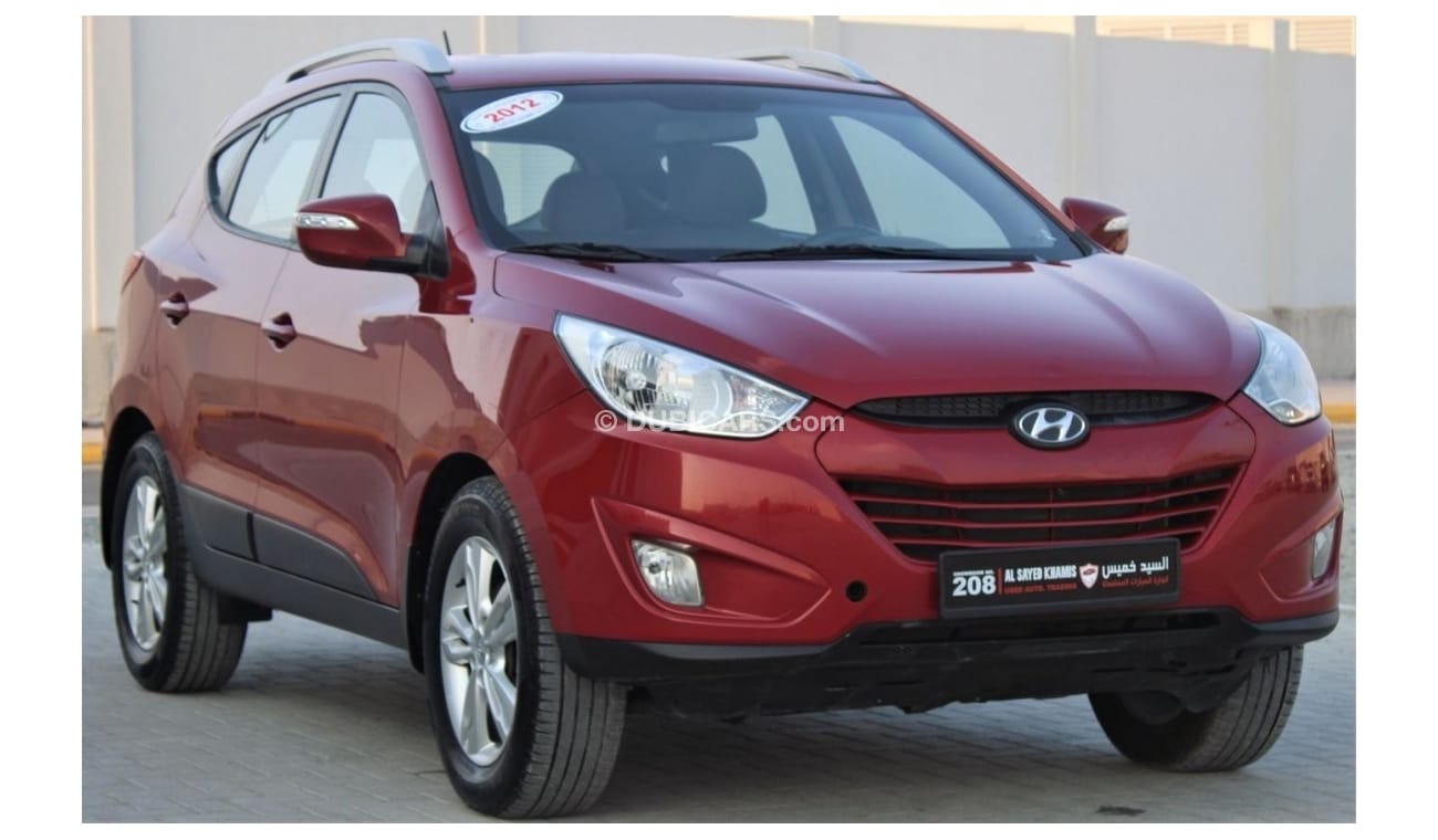 هيونداي توسون هيونداي توسان 2012 خليجي 2000 سي سي  بحالة ممتازة بدون حوادث نظيفه جدا من الداخل والخارج
