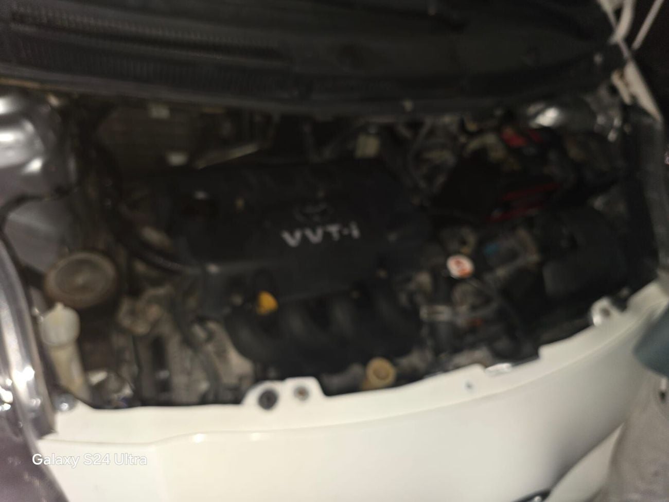 Toyota Yaris BASE