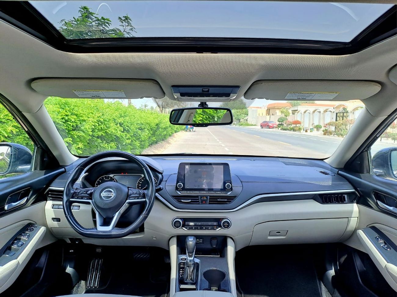 نيسان ألتيما SV 2.5L 2020 2.5L SV GCC (890/-MONTHLY)