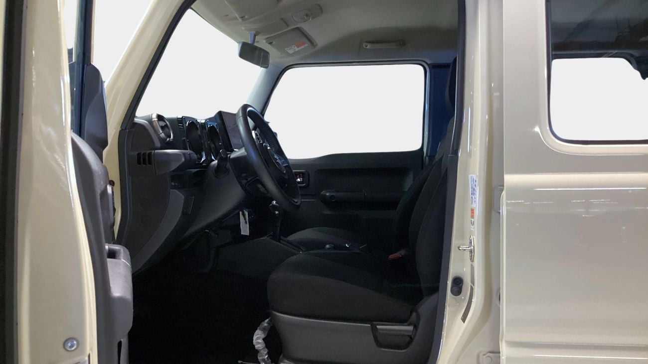 سوزوكي جيمني GLX | upto AED 20,000 Ramadan Discount | شامل الضمان | 0 ﺪﻔﻋﺓ ﺃﻮﻟﻯ