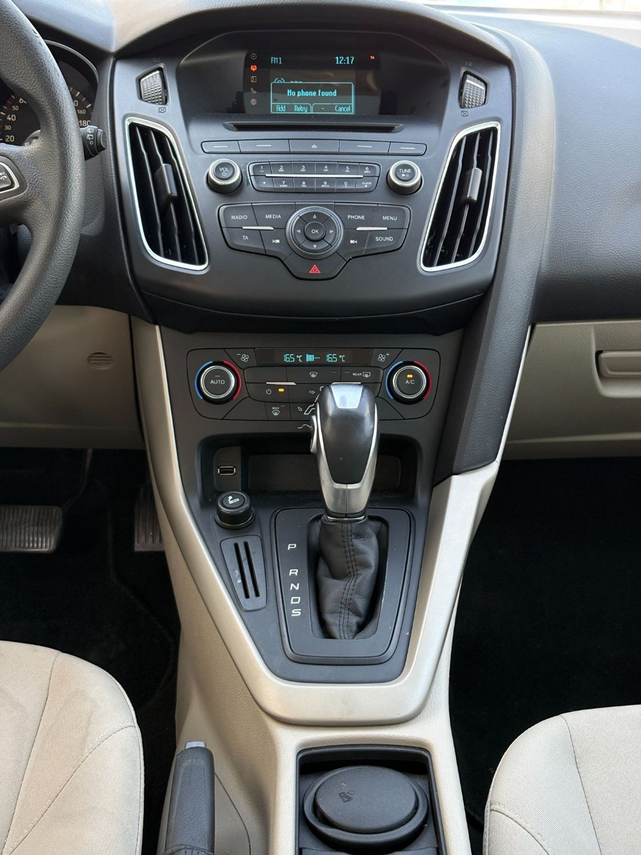 Ford Focus 1.5L A/T Eco boost | 2017 | GCC SPECS | AED 870 per month