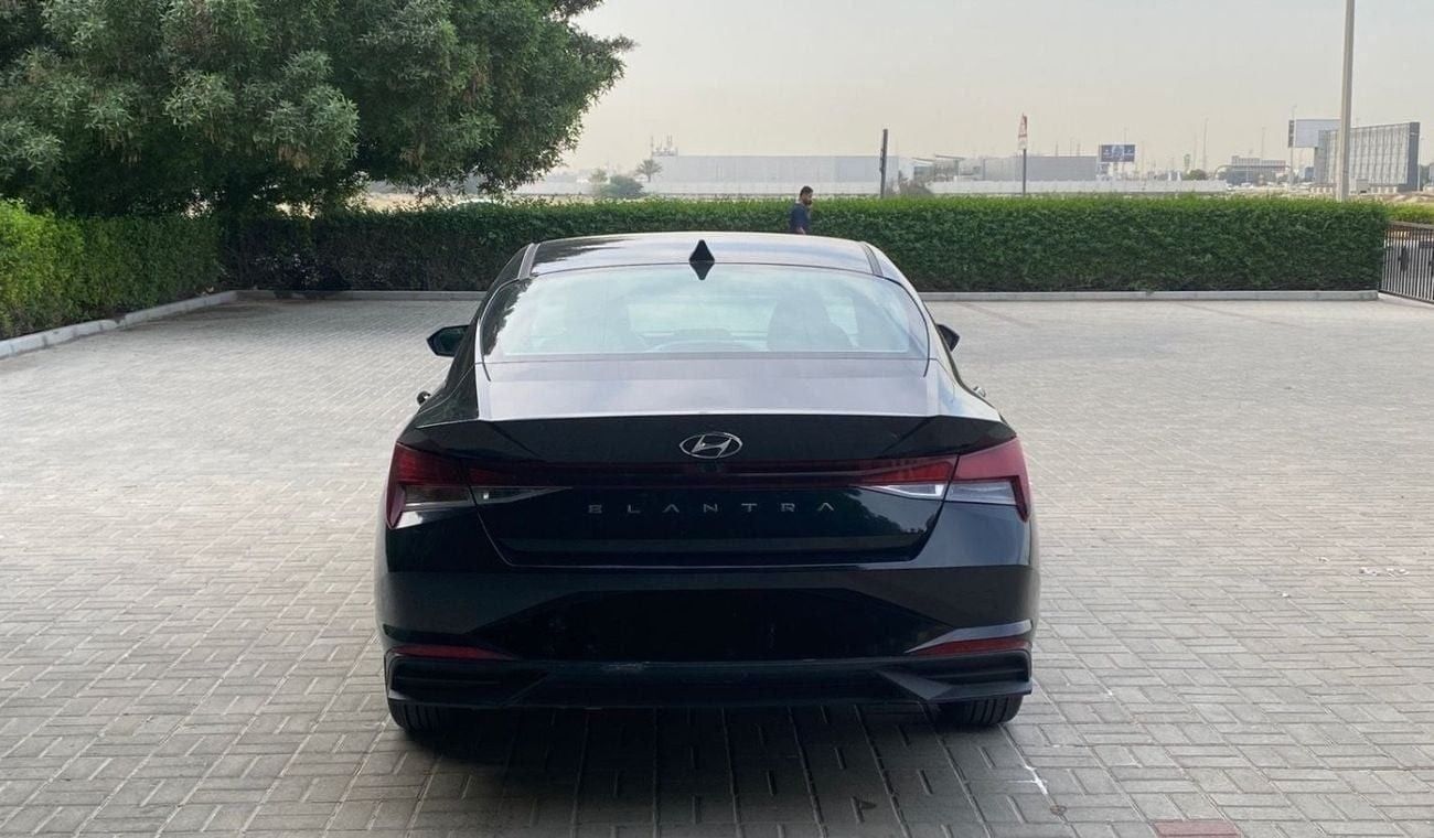Hyundai Elantra GL 2.0L