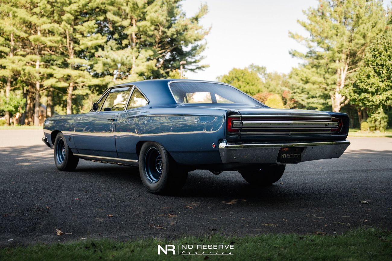 Plymouth Road Runner 426 Hemi Hellephant powered 1 of 1 Pro Touring Restomod